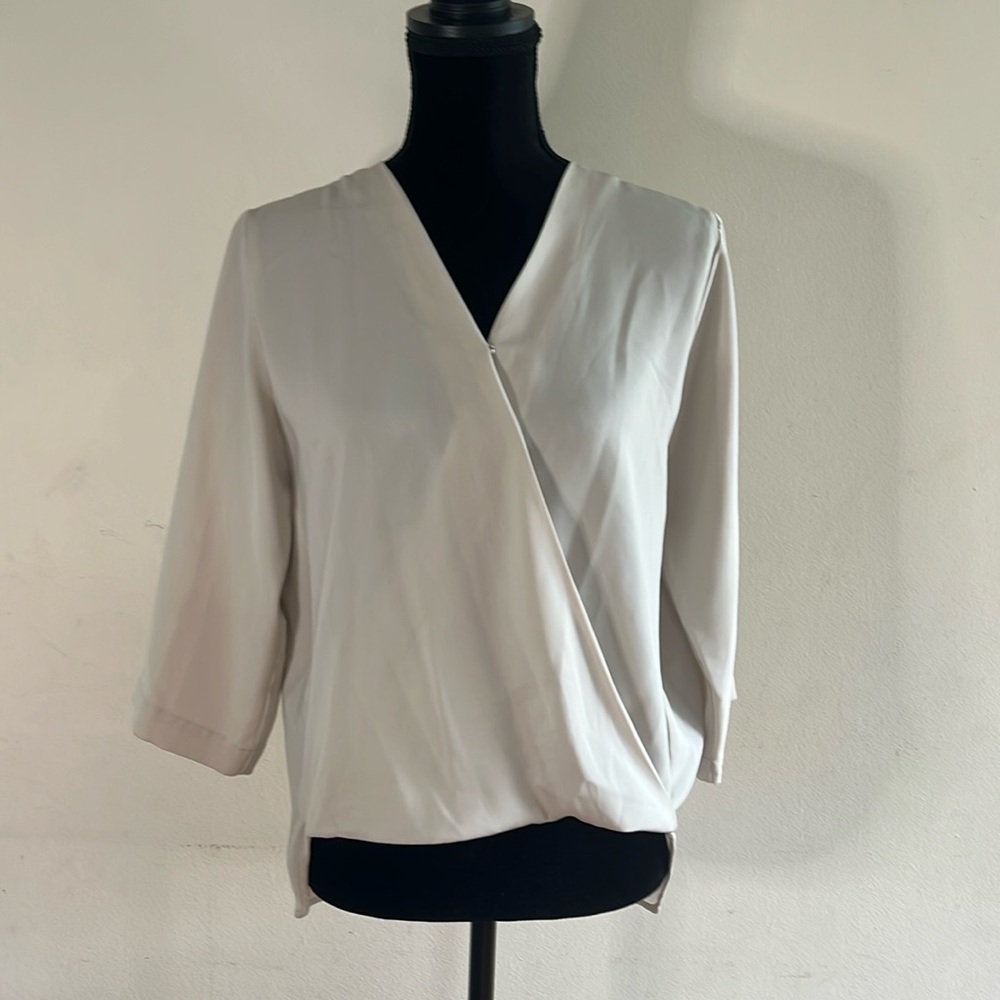 Prologue Ivory Faux Wrap Blouse Top 3/4 Sleeve Draped V-Neck Hi Low
